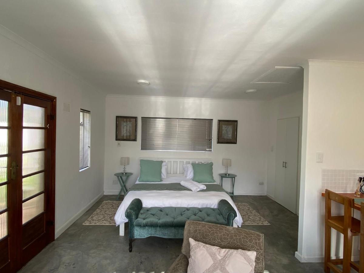 4 On Belmont Avenue Apartment Somerset West Exterior photo